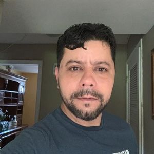 Meet your Posher, Marcos